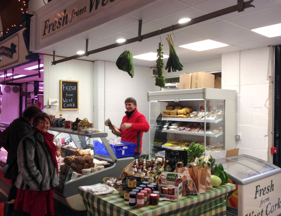 Finola approves Walter's stall