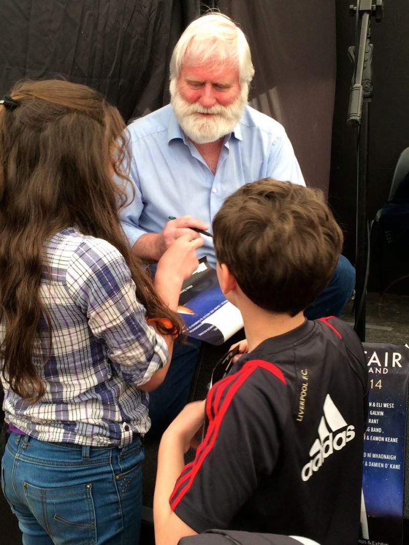 John Sheahan with young fans