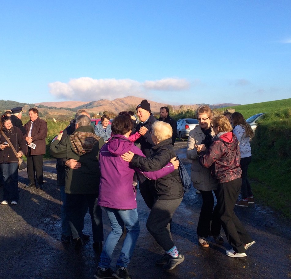 Dancing at the Crossroads, Tralibane Bridge