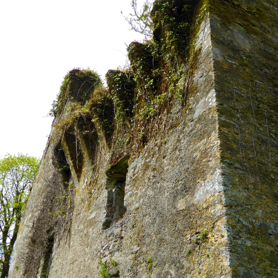 Corbels supported a platform for defenders
