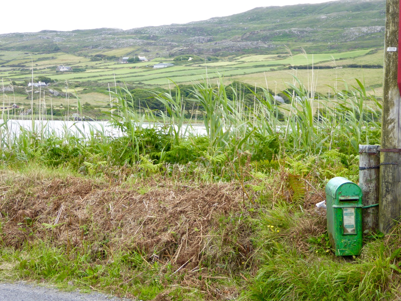 Post box near Barleycove